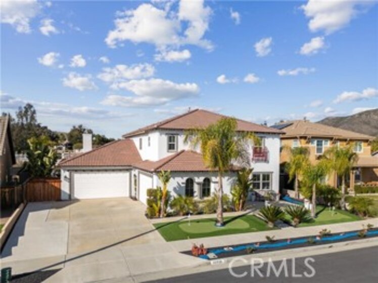 32916 Red Carriage Road Photo